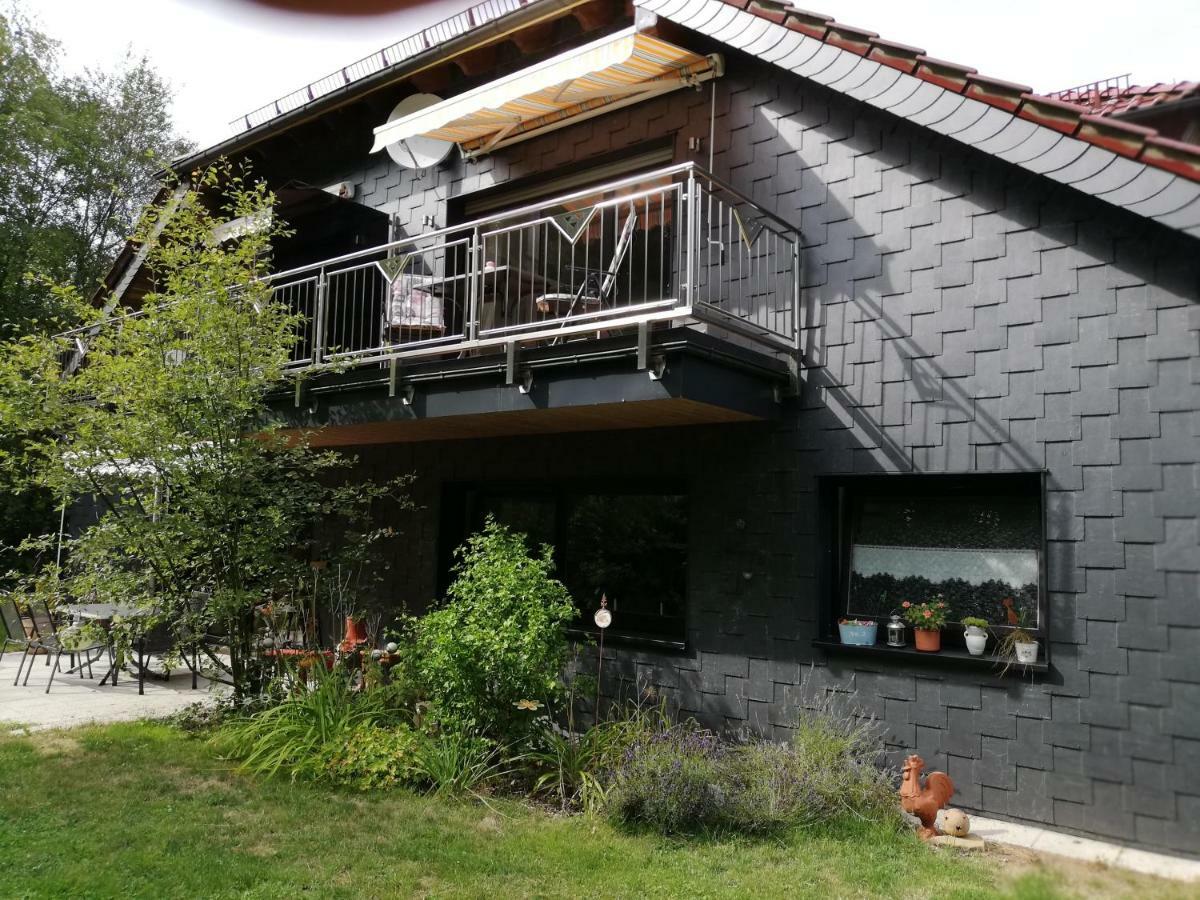 Ferienwohnung An Der Lay Wohnung 2 Bach  Экстерьер фото