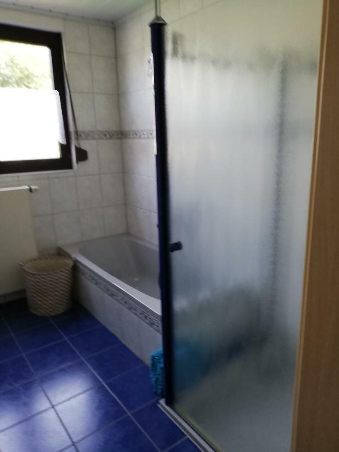 Ferienwohnung An Der Lay Wohnung 2 Bach  Экстерьер фото